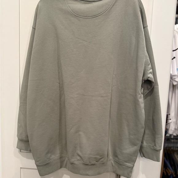 Ing Women's Gray Sweater - Picture 2 of 4